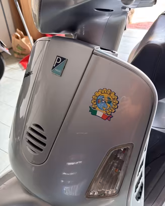 Vespa 200 L granturismo
