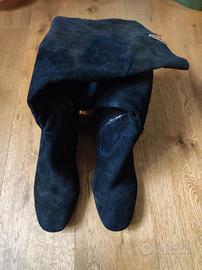 Lotto di stivali da donna (leggere annuncio)