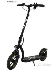 Monopattino elettrico Nilox