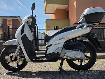 HONDA SH 125 Bianco perlato