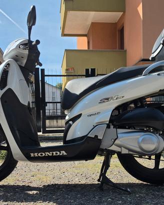 HONDA SH 125 Bianco perlato