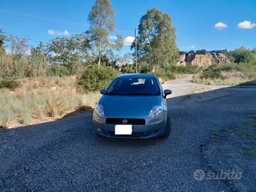 Fiat Grande Punto Grande Punto 1.3 MJT 90 CV 5 por