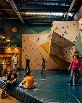Arrampicate Sportive x Scuole e Centri Polivalenti