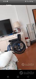 sedia a rotelle chiudevole