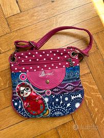 Borsa desigual