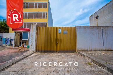 Box/Deposito Via Lupiae, Lecce