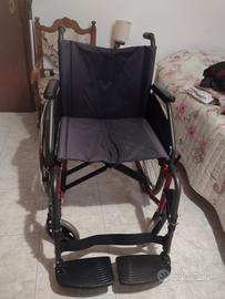 Carrozzina disabili sedia a rotelle pieghevole