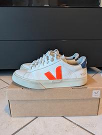 Veja sneakers 