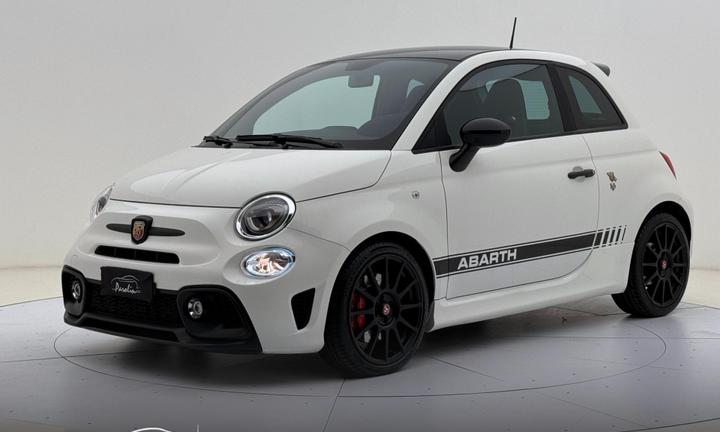 Abarth 595 1.4 t-jet esseesse 180cv Akrapovic-Blac