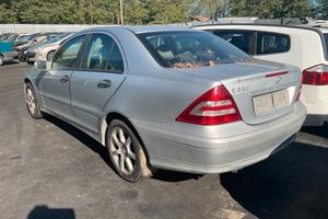 Posteriore Mercedes Classe C 2.2 CDI per ricambi