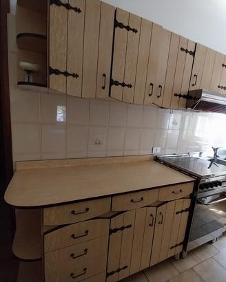 Cucina componibile usata in buone condizioni