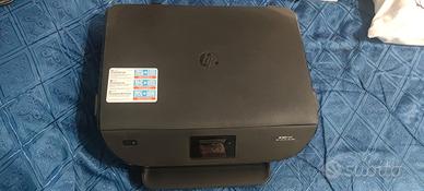 Stampante(Scan e copia ) a colori HP envy 5547