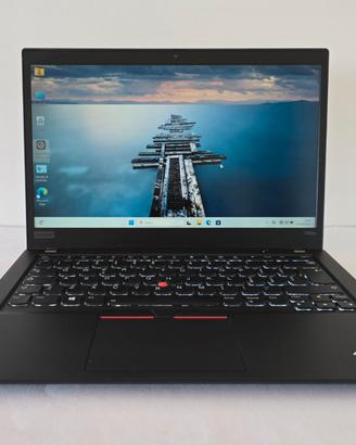 Lenovo ThinkPad T495s..AMD Ryzen 5 Pro..RAM 16 SSD