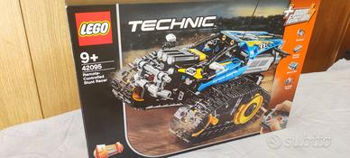 LEGO Remote Controlled Stunt Racer Technic - 42095