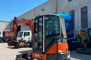 Escavatore Hitachi 30 qli