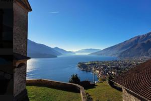 Rustico vista lago con terreno