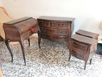 Comò, 2 comodini e scrittoio in stile Luigi XVI
