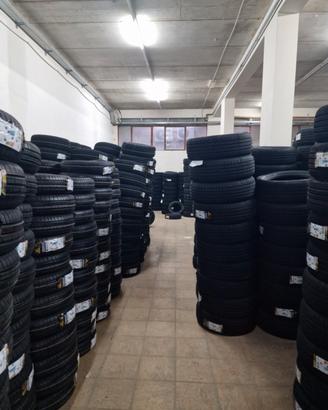 Gomme auto NUOVE e gomme DA CARICO