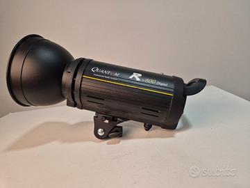 Flash da studio R+600