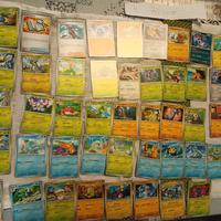lotto di 70 carte miste Pokemon 