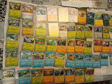 lotto di 70 carte miste Pokemon 