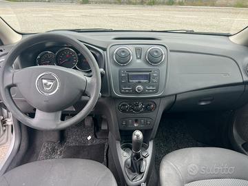 Dacia sandero 1.2 Benz/gpl