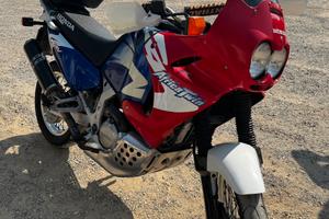 Honda Africa Twin 750