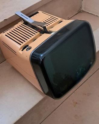 televisore BRIONVEGA