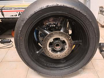  cerchi R6 buono stato