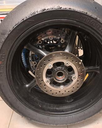  cerchi R6 buono stato