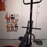 Attrezzo x squat e braccia total crunch