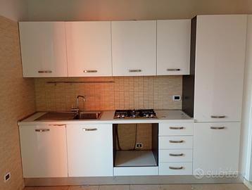 CUCINA LINEARE 2,95 METRI euro 400 trattabili