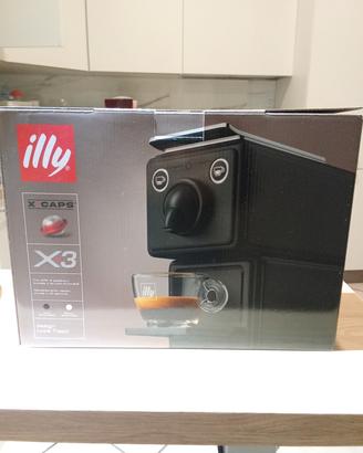 macchinetta del caffe Illy X3 nuova