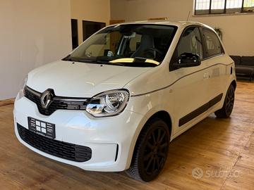 Renault Twingo SCe 65 CV Urban Night