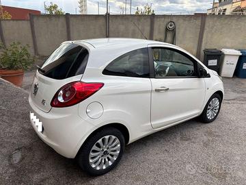 FORD Ka 1.2 8V 69CV Titanium