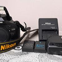 REFLEX D5200 NIKON  – 6.000 SCATTI -