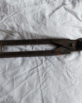 Pinza per curvare i tubi da 9 mm. Marca Nova