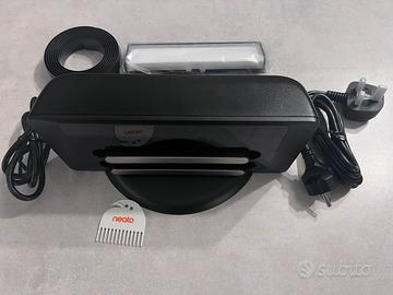 Base Neato D7 con accessori