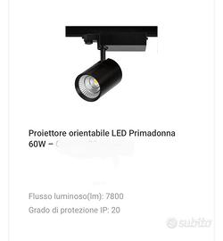 Proiettore LED orientabile su binario