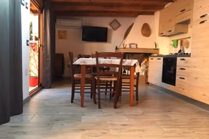 CASA STUDIO LAVORO A CAGLIARI OTTOBRE  - GIUGNO 