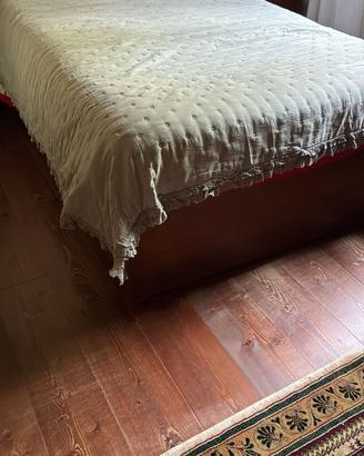 Base letto una piazza e mezzo compreso materasso