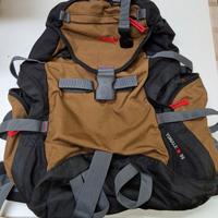 Zaino trekking INVICTA mod Tonale 35 L
