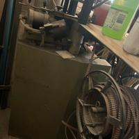 Aggraffatrice per cornici legno alluminio