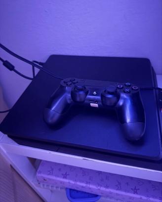 Ps4 con qualche gioco