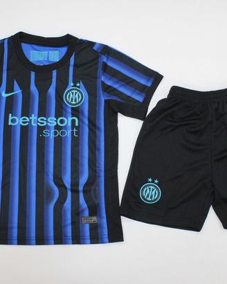 Completo Maglietta e Pantaloncino Calcio