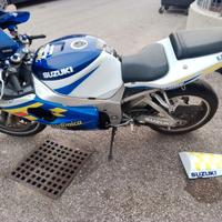 Suzuki GSX-R 750