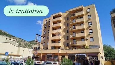 MONOLOCALE A PALERMO