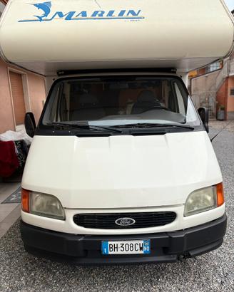 Camper Ford Marlin 61