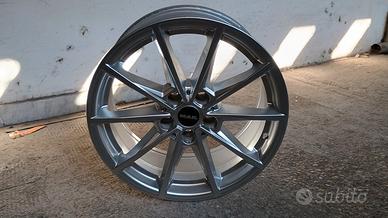 4 cerchi originali da 17 per BMW I4 e compatibili