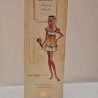 FASHION MODEL COLLECTION TOUT DE SUITE BARBIE Gold